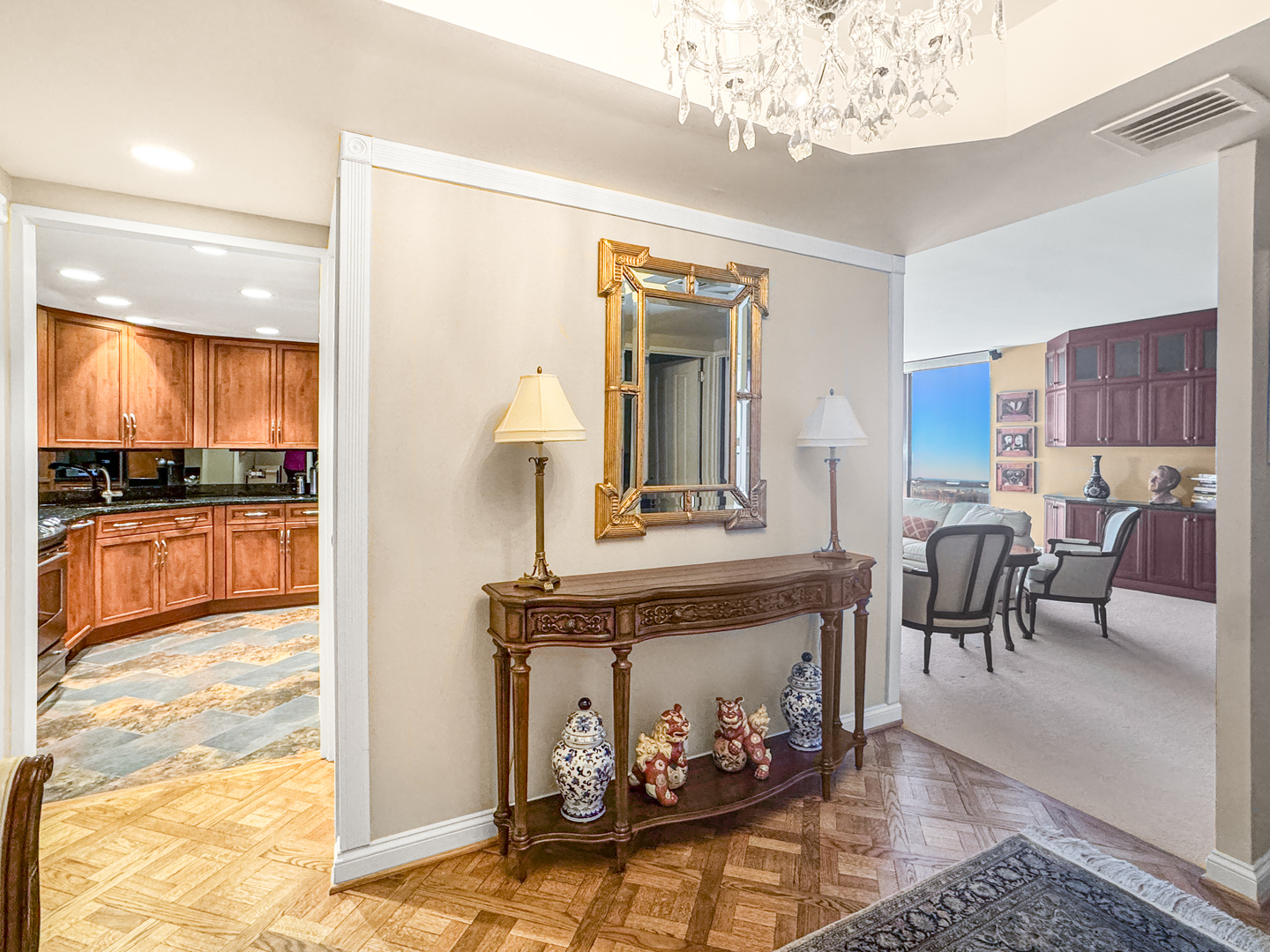 990 N Lake Shore Drive 25A