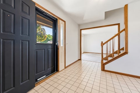 Tiny photo for 736 Concord Lane, Des Plaines, IL 60016 (MLS # 12752616)