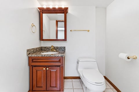 Tiny photo for 736 Concord Lane, Des Plaines, IL 60016 (MLS # 12752616)