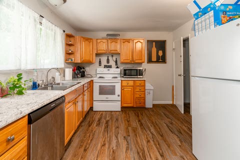 Tiny photo for 615 S Emerald Lane, Carbondale, IL 62901 (MLS # 12700394)