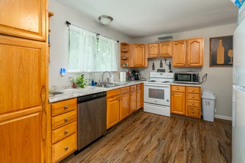 Tiny photo for 615 S Emerald Lane, Carbondale, IL 62901 (MLS # 12700394)