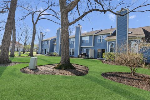 Tiny photo for 697 Bent Ridge Lane, Elgin, IL 60120 (MLS # 12619090)