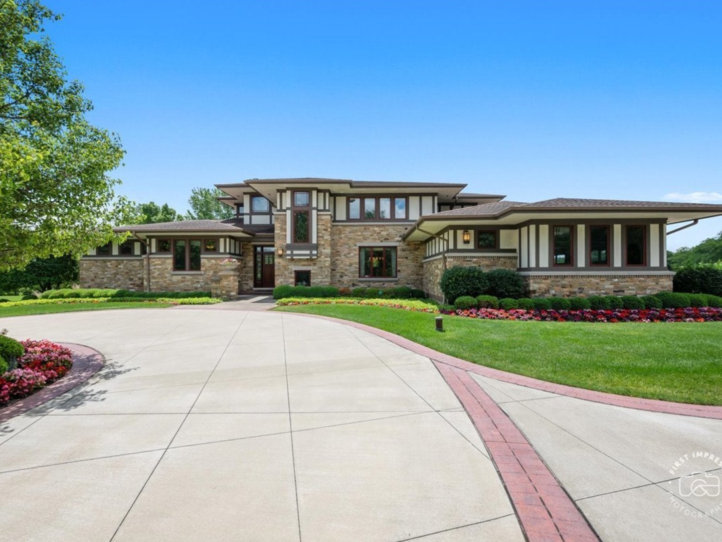 39W973 Crosscreek Lane