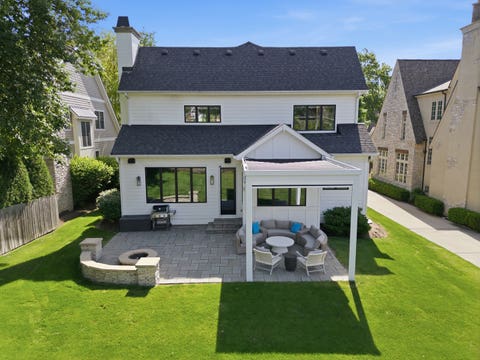 Tiny photo for 118 TUTTLE Avenue, Clarendon Hills, IL 60514 (MLS # 12665498)