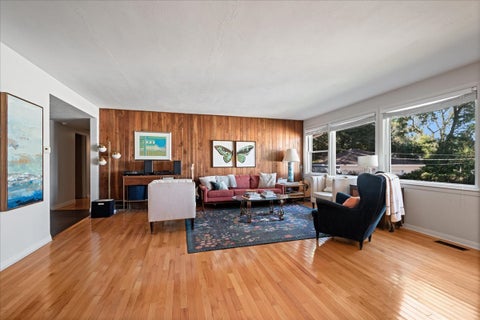Tiny photo for 100 Green Bay Road, Highland Park, IL 60035 (MLS # 12753228)