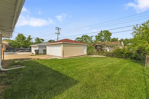 Tiny photo for 16343 Dixie Highway, Markham, IL 60428 (MLS # 12644534)