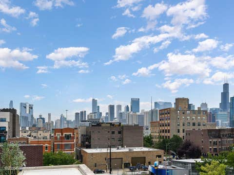 Tiny photo for 1224 W Ohio Street #3E, Chicago, IL 60642 (MLS # 12740448)