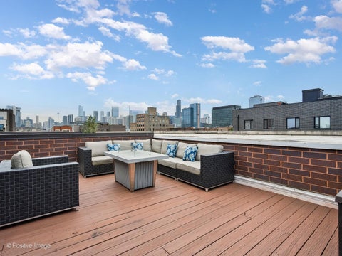 Tiny photo for 1224 W Ohio Street #3E, Chicago, IL 60642 (MLS # 12740448)