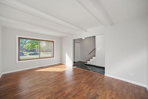 Tiny photo for 18W118 14th Street, Villa Park, IL 60181 (MLS # 12493128)