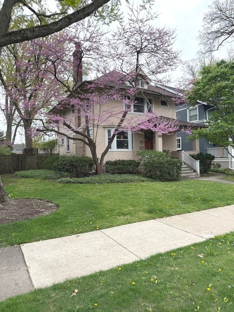 Photo of 925 Greenleaf Avenue, Wilmette, IL 60091 (MLS # 12629455)