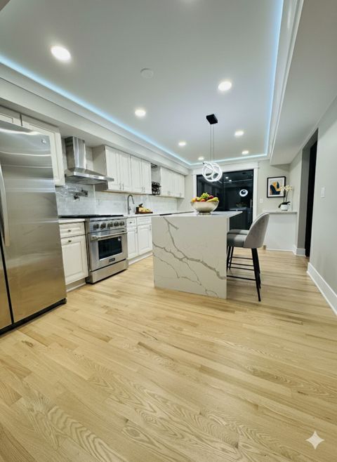 Tiny photo for Willowbrook, IL 60527 (MLS # 12561294)