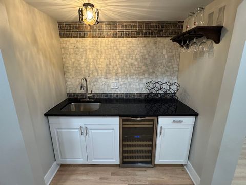 Tiny photo for Willowbrook, IL 60527 (MLS # 12561294)