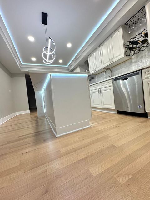 Tiny photo for Willowbrook, IL 60527 (MLS # 12561294)