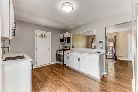 Tiny photo for 219 Monterey Drive, Bolingbrook, IL 60440 (MLS # 12453397)