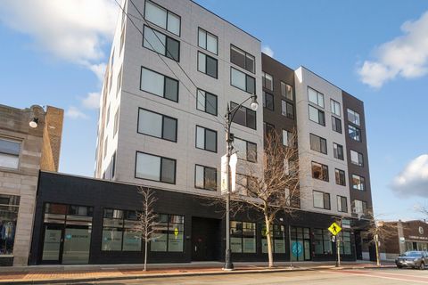 1531 W Howard Avenue 408 Chicago IL 60626