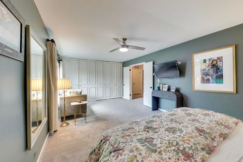 Tiny photo for 737 York Court, Northbrook, IL 60062 (MLS # 12575378)