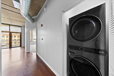 Tiny photo for 520 S State Street #711, Chicago, IL 60605 (MLS # 12670613)