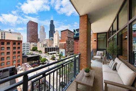 Tiny photo for 520 S State Street #711, Chicago, IL 60605 (MLS # 12670613)