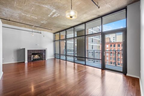 Tiny photo for 520 S State Street #711, Chicago, IL 60605 (MLS # 12670613)