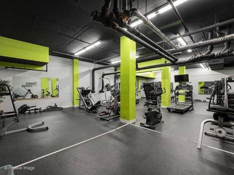 Tiny photo for 465 W Dominion Drive #909, Wood Dale, IL 60191 (MLS # 12475255)