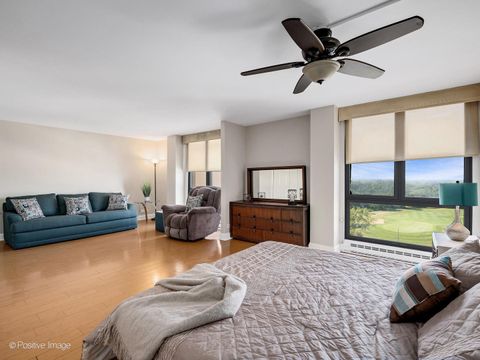 Tiny photo for 465 W Dominion Drive #909, Wood Dale, IL 60191 (MLS # 12475255)