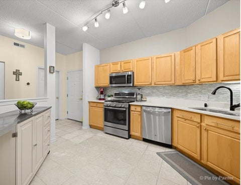 Tiny photo for 3100 TOWN SQUARE Drive #101, Rolling Meadows, IL 60008 (MLS # 12753044)