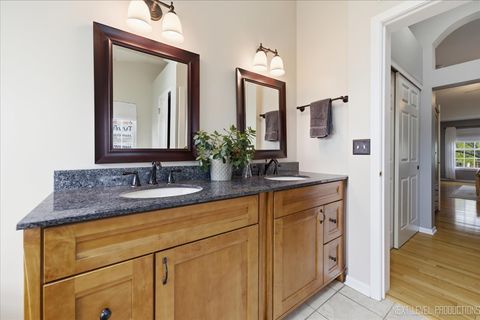 Tiny photo for 3219 Larrabee Drive, Geneva, IL 60134 (MLS # 12633806)
