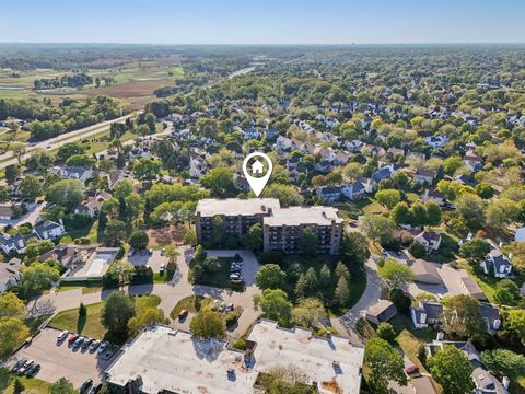 Tiny photo for 920 Vose Drive #106, Gurnee, IL 60031 (MLS # 12532043)