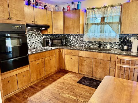 Tiny photo for 707 Bucklin Street, Lasalle, IL 61301 (MLS # 12666665)