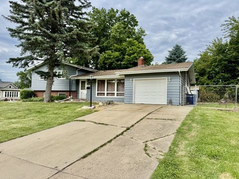 Photo of 707 Bucklin Street, Lasalle, IL 61301 (MLS # 12666665)