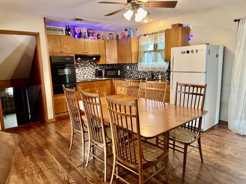 Tiny photo for 707 Bucklin Street, Lasalle, IL 61301 (MLS # 12666665)