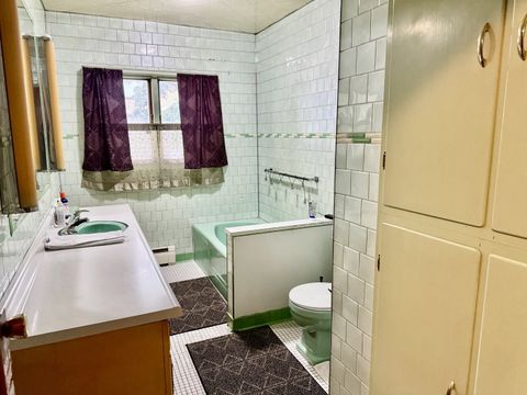 Tiny photo for 707 Bucklin Street, Lasalle, IL 61301 (MLS # 12666665)