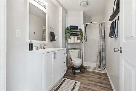 Tiny photo for 1624 Indiana Street, Bloomington, IL 61701 (MLS # 12566189)