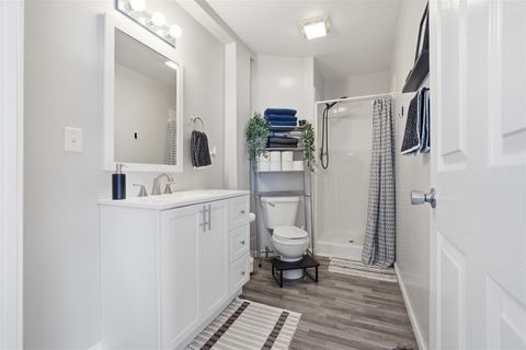 Tiny photo for 1624 Indiana Street, Bloomington, IL 61701 (MLS # 12566189)