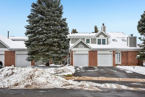 Tiny photo for 787 DAYBREAK Lane #787, Carol Stream, IL 60188 (MLS # 12531287)