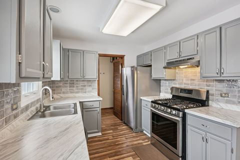 Tiny photo for 787 DAYBREAK Lane #787, Carol Stream, IL 60188 (MLS # 12531287)