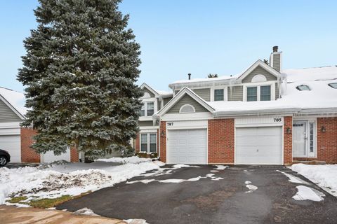 Tiny photo for 787 DAYBREAK Lane #787, Carol Stream, IL 60188 (MLS # 12531287)