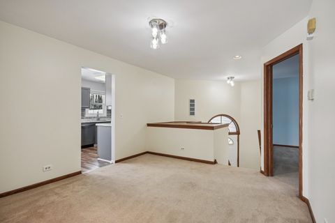 Tiny photo for 787 DAYBREAK Lane #787, Carol Stream, IL 60188 (MLS # 12531287)