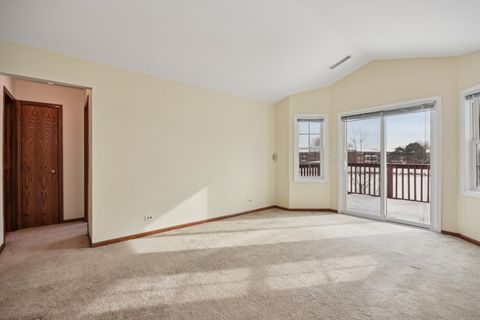 Tiny photo for 787 DAYBREAK Lane #787, Carol Stream, IL 60188 (MLS # 12531287)