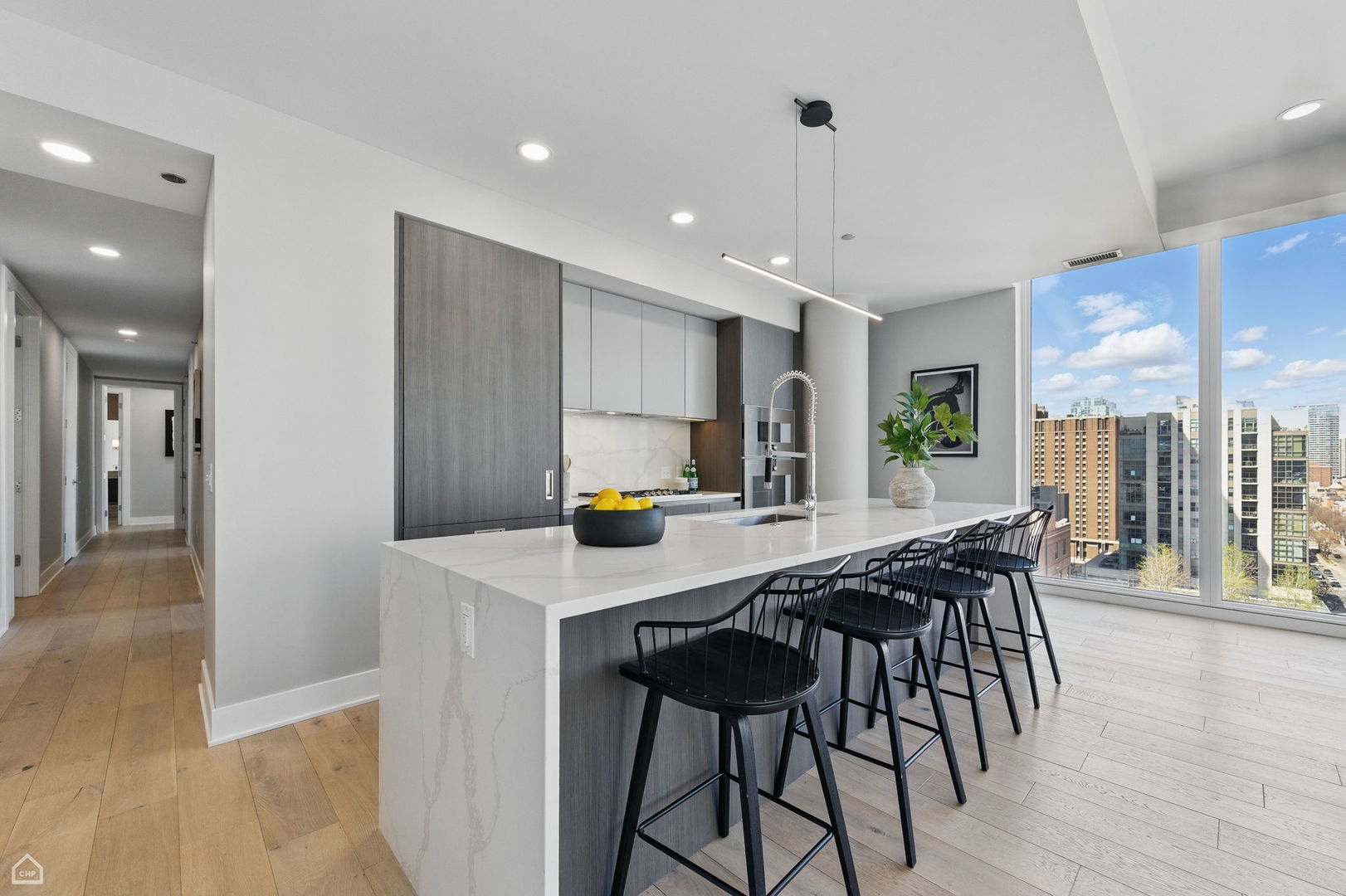 146 W Erie Street 603