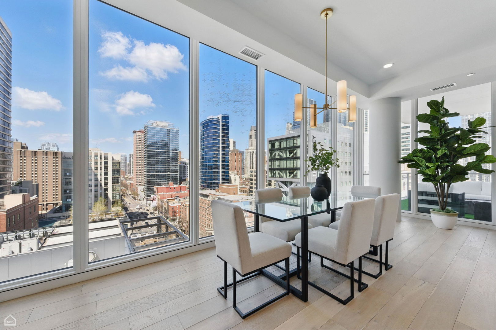 146 W Erie Street 603