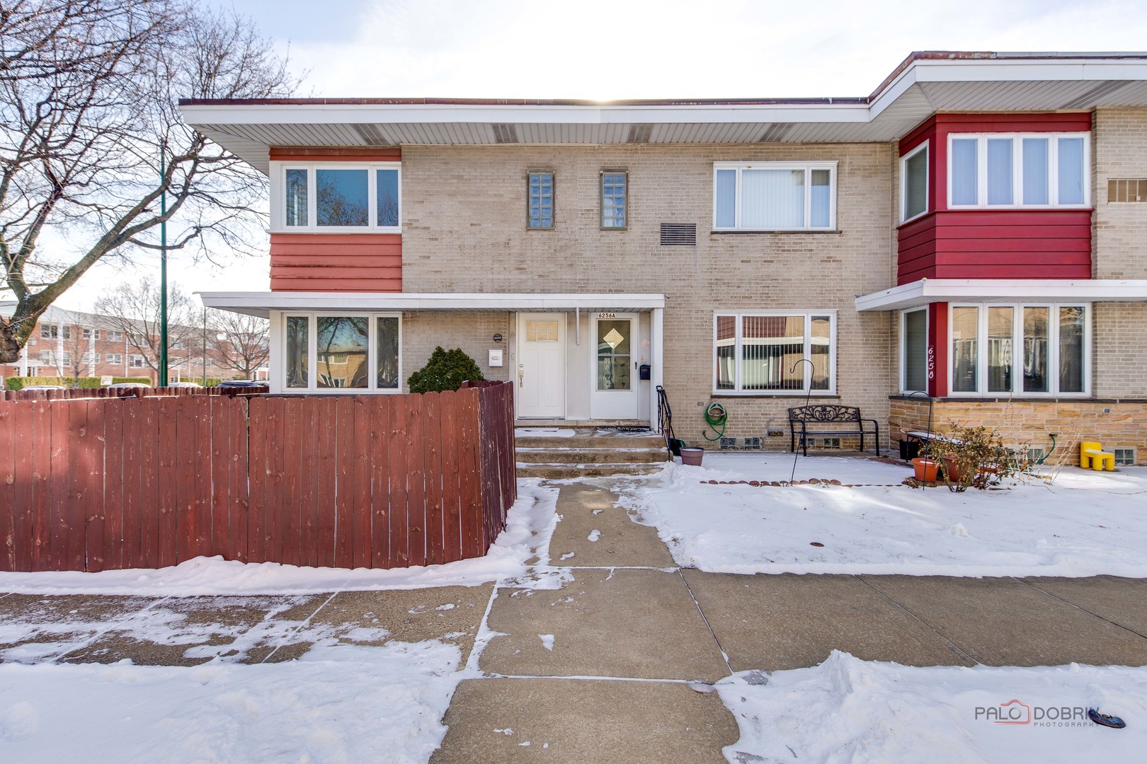 6256 N Cicero Avenue