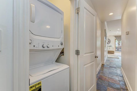 Tiny photo for 4222 S King Drive #1S, Chicago, IL 60653 (MLS # 12753436)