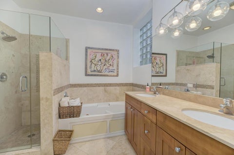 Tiny photo for 4222 S King Drive #1S, Chicago, IL 60653 (MLS # 12753436)