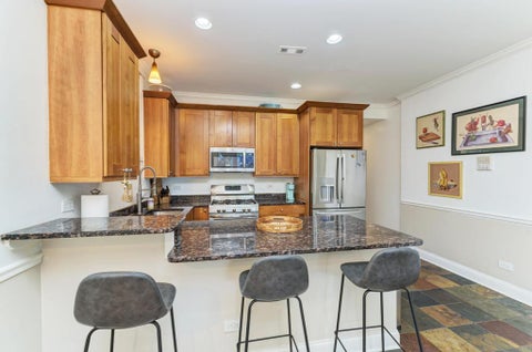 Tiny photo for 4222 S King Drive #1S, Chicago, IL 60653 (MLS # 12753436)