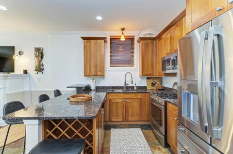 Tiny photo for 4222 S King Drive #1S, Chicago, IL 60653 (MLS # 12753436)