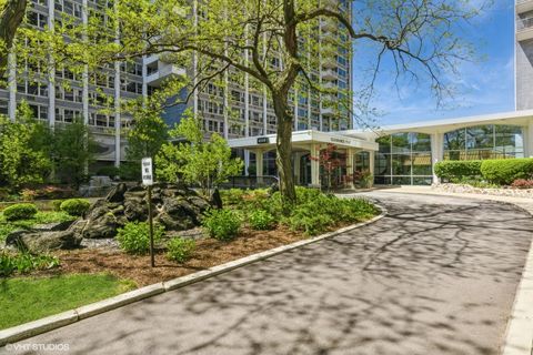 4250 N Marine Drive 1628 Chicago IL 60613