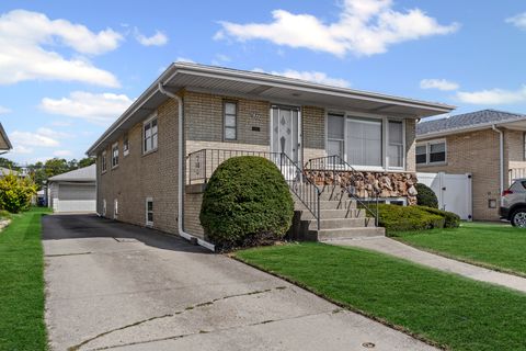 Tiny photo for 8344 W Catherine Avenue, Chicago, IL 60656 (MLS # 12452277)