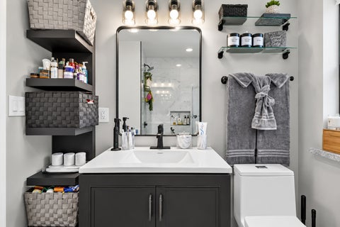 Tiny photo for 12908 S Parnell Avenue, Chicago, IL 60628 (MLS # 12752123)