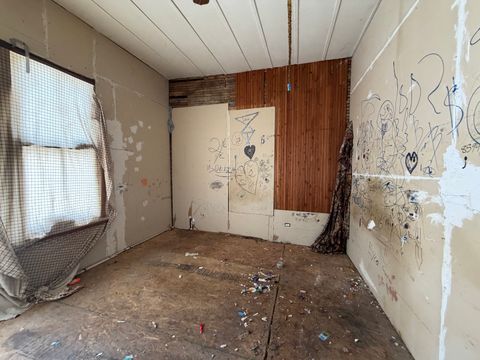 Tiny photo for 112 S Walnut Street, Oakland, IL 61943 (MLS # 12551883)